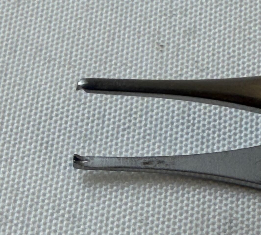 KONIG MDS1017312 Adson Tissue Forcep Light Weight 1x2 Teeth 4.75" — photo 3