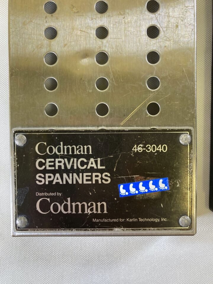 CODMAN 46-3040 Karlin Cervical Spanners Set w/ Sterilization & Storage Case — photo 9