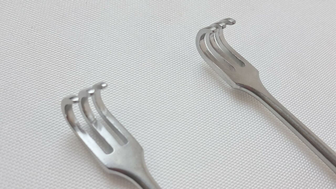 CODMAN 50-4226 Volkman Retractor 8-3/4" 3 Prong Blunt, Lot of 2 — photo 3