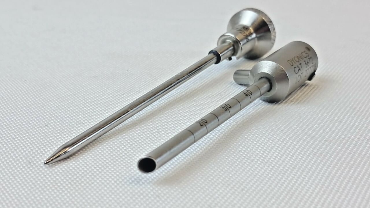 SMITH & NEPHEW Dyonics 3672 2.9mm w/3515 Conical Obturator Small Joint Cannula with Conical Obturator — photo 5