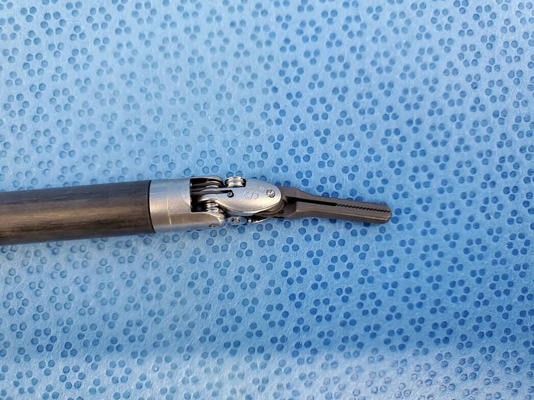 INTUITIVE SURGICAL 420048 da Vinci 8mm Long Tip Forceps — photo 4