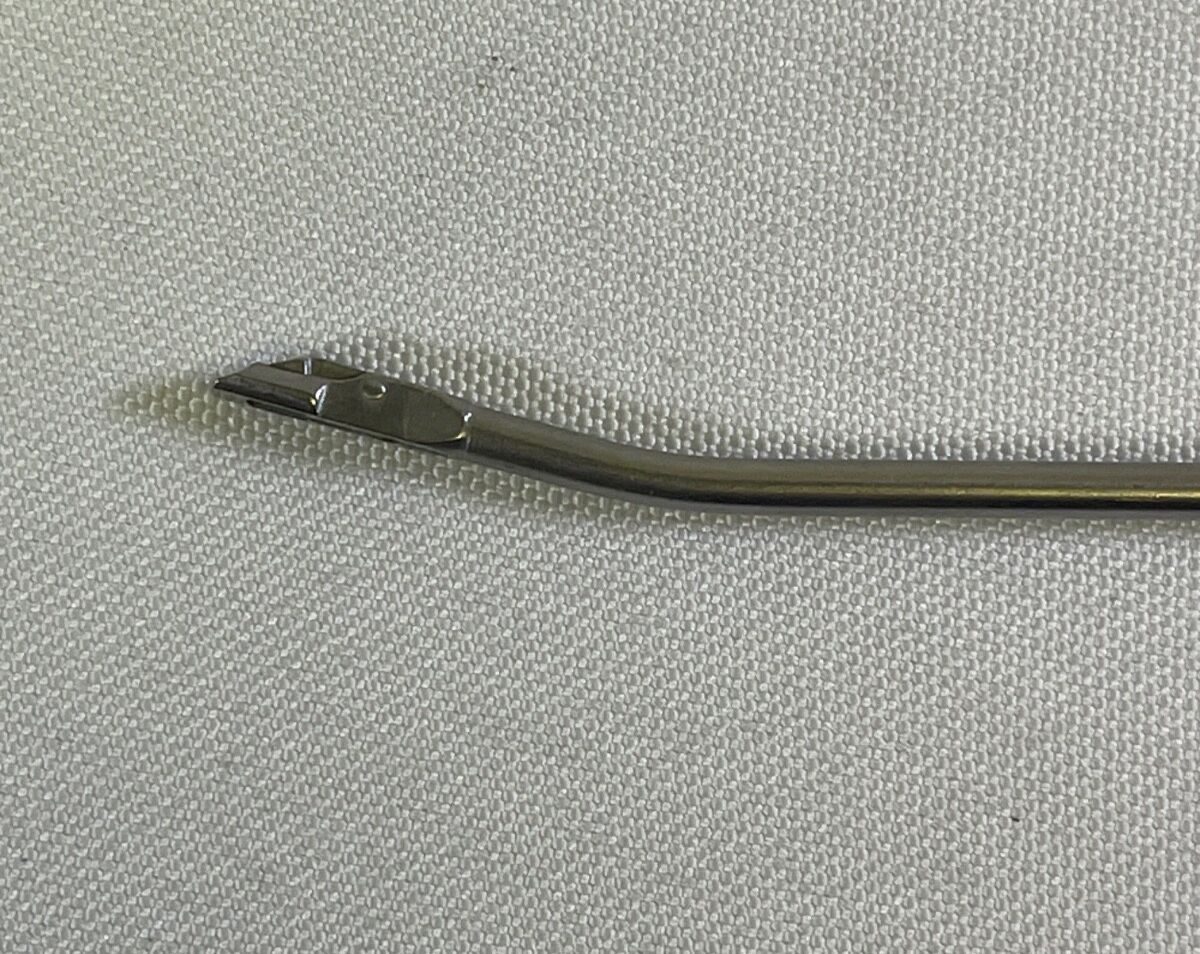 LINVATEC 4.1633 15deg Up 3.4mm x 130mm Mini Shovel Nose Forceps Arthroscopy — photo 3