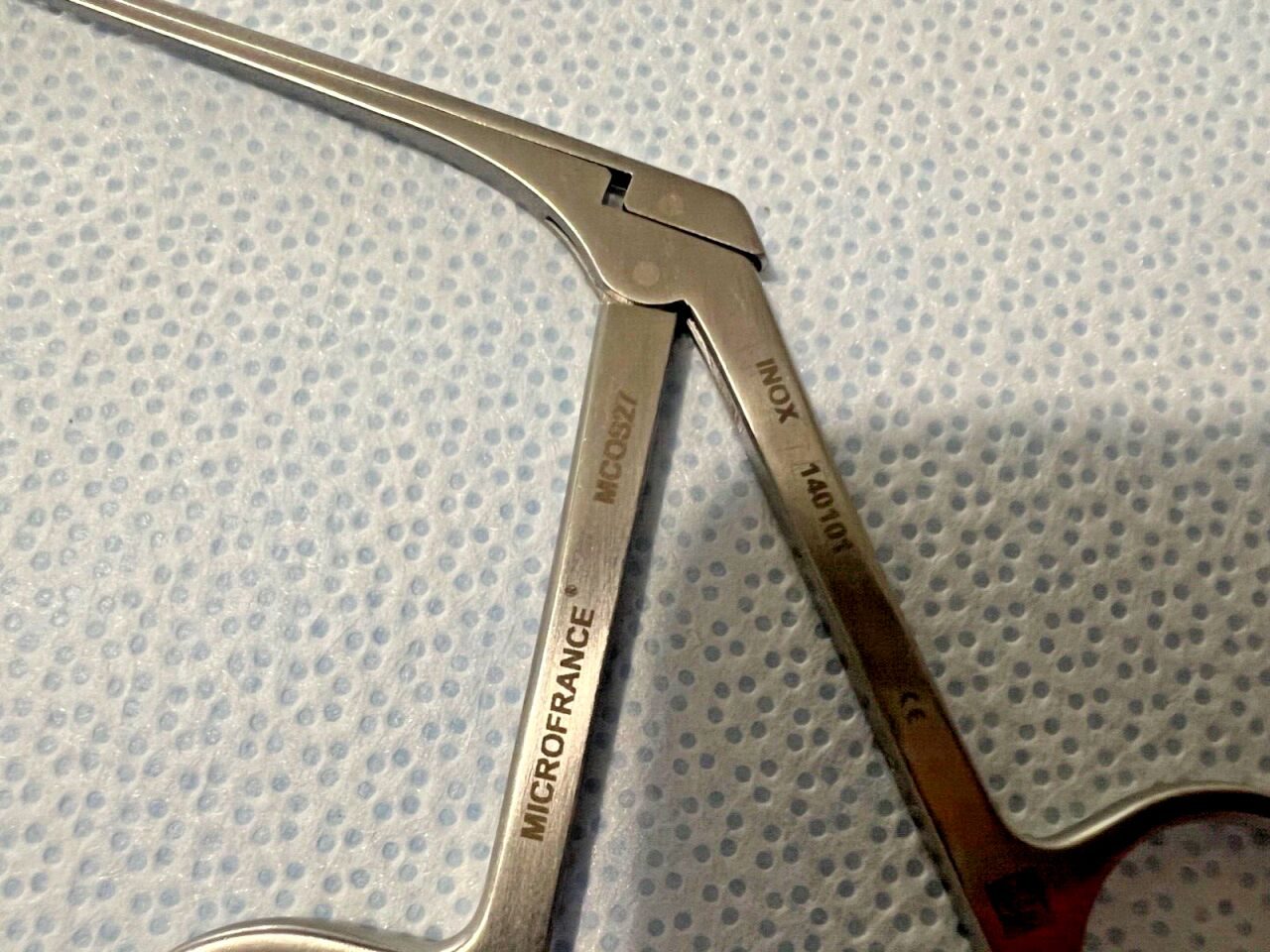 MICROFRANCE INTEGRA MCOS27 Selesnick Micro Cup Scissor Forceps 1mm — photo 5