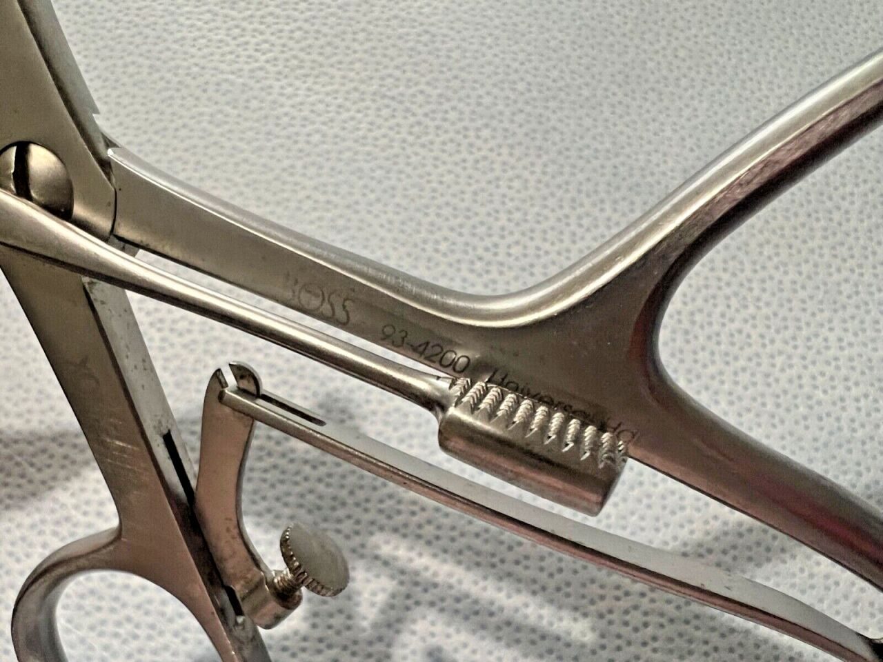 XOMED 93-4205 w/ 93-4200 Punch Forcep w/ Universal Handle — photo 4