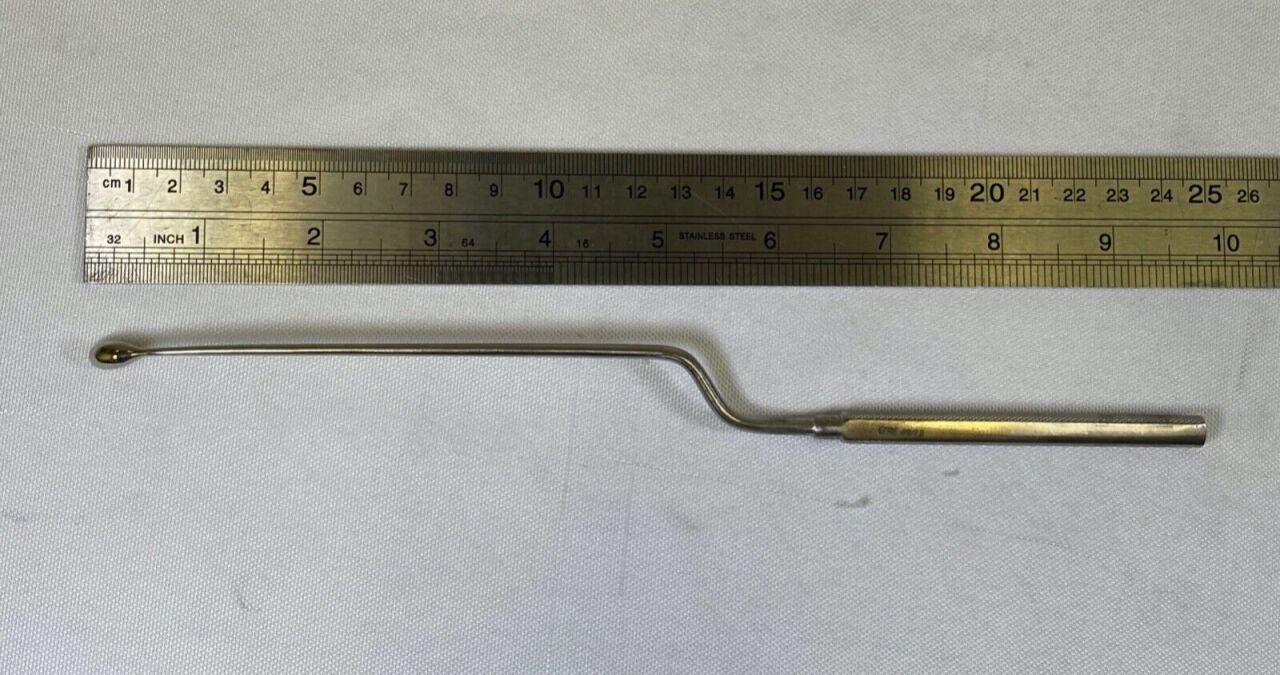 CODMAN 10" Bayonet Curette 5mm Wide 45deg Angled Right Neuro — photo 9