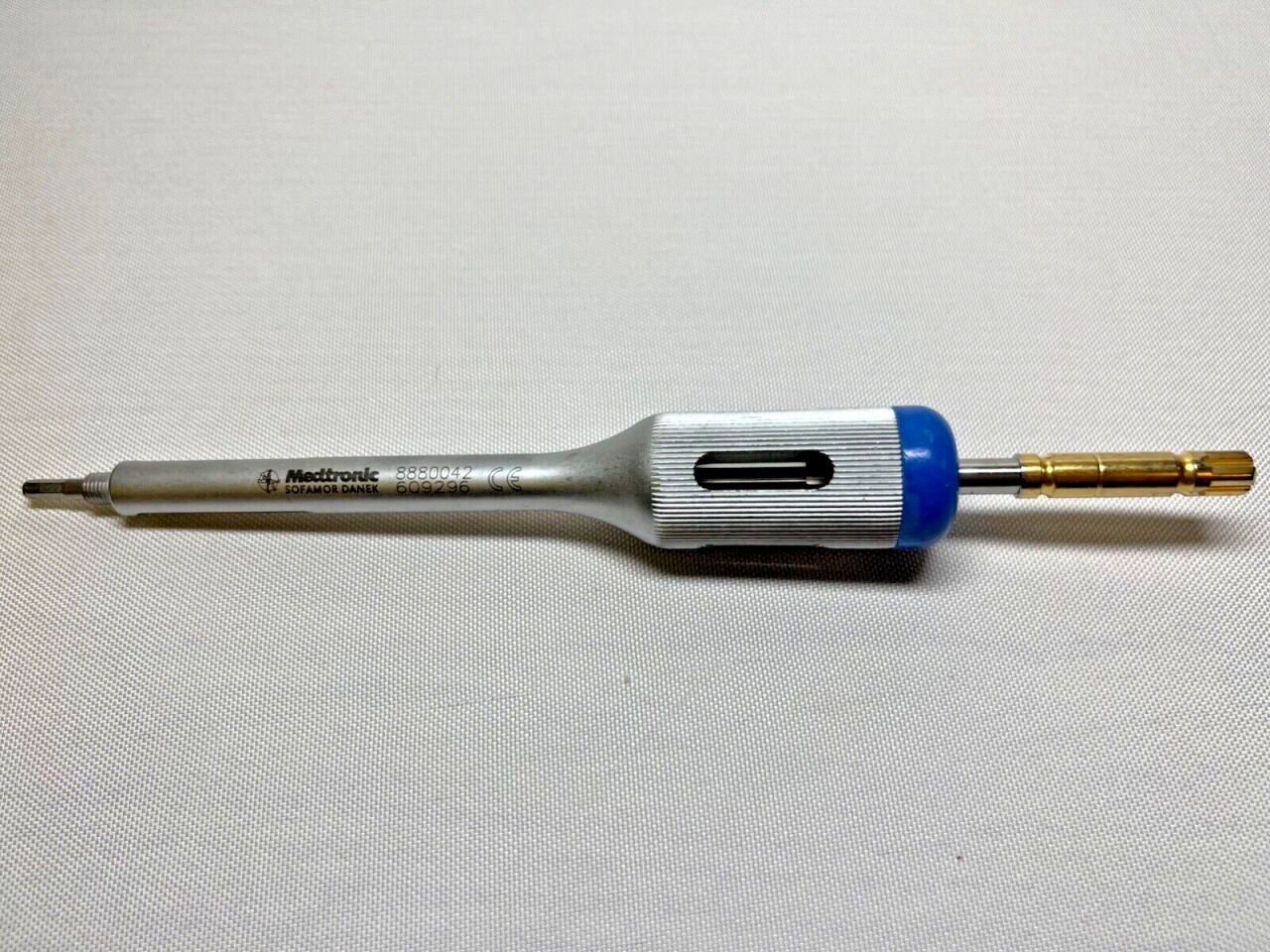 MEDTRONIC 8880042 Multi-Axial Driver — photo 1