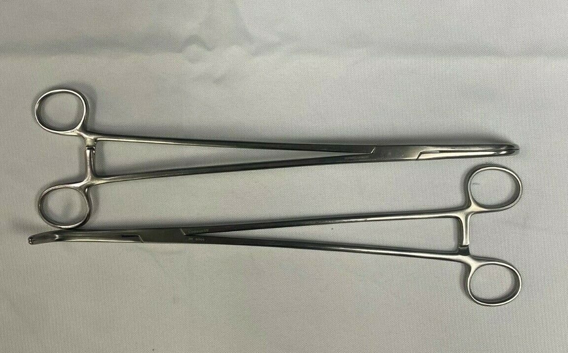 CODMAN 30-8049 HARRINGTON Thoracic Clamp Forceps 90deg Angle Serrated Tip lot of 2 — photo 4