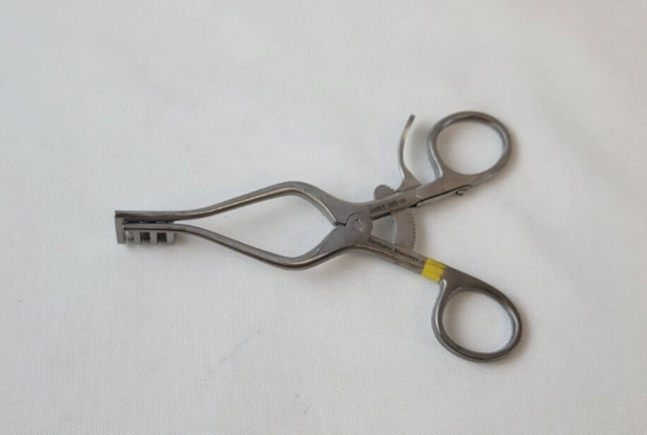 JARIT 205-151 Weitlaner Retractor, Self-Retaining, Blunt, 3 x 4 Prongs, 5-1/2" — photo 4