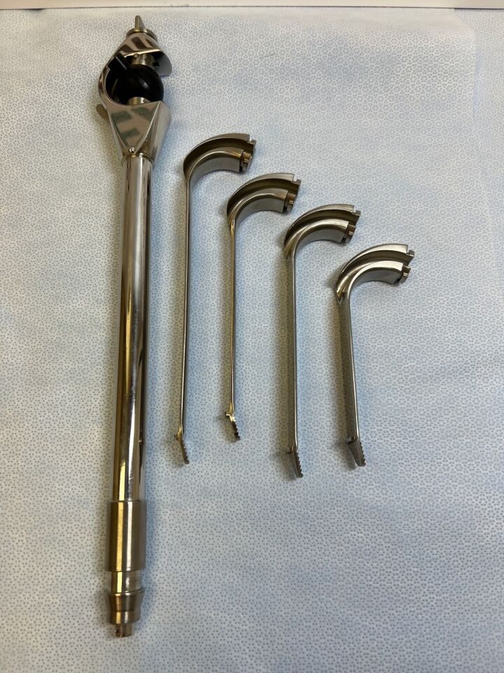 GENZYME TELEFLEX 02-0948 Saphlite Distal Arm & Retractor Blades — photo 1
