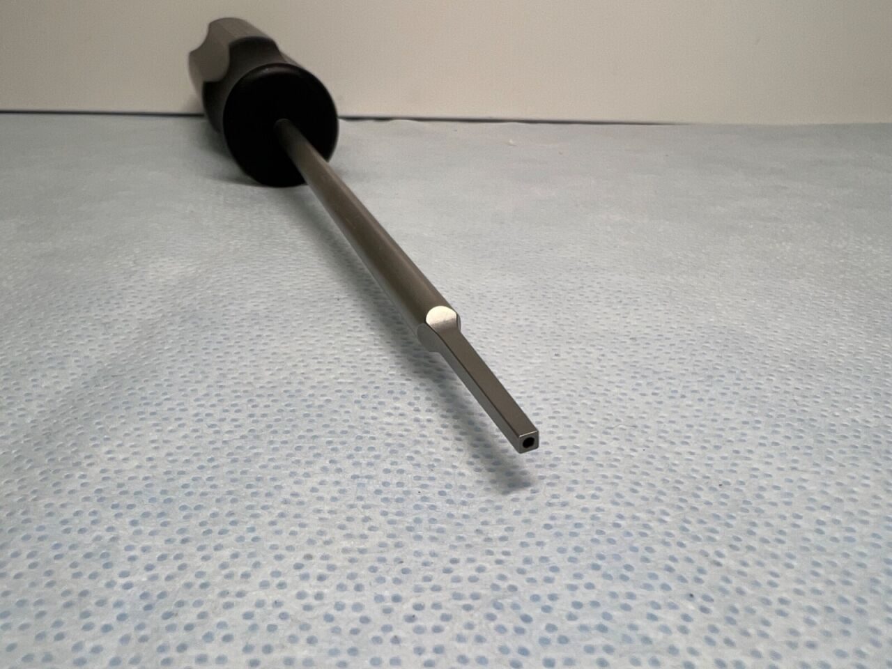 STRYKER 234-020-107 Bioabsorbable Screwdriver — photo 2