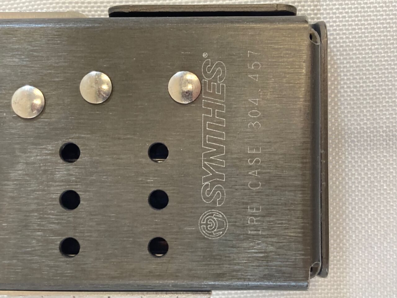 SYNTHES CASE w/ 2.0mm Smooth   Reduction Wires 304.457 — photo 7