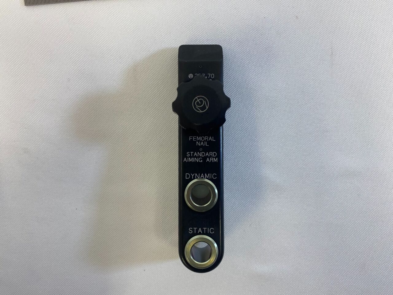 SYNTHES 357.7 Aiming Arm — photo 1