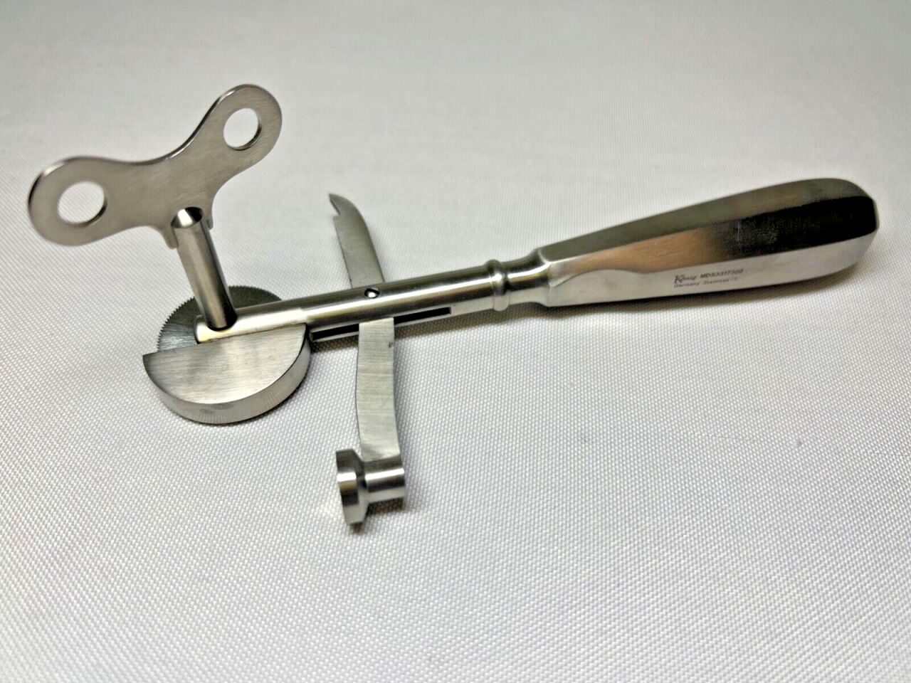 KONIG MDS3317300 Orthopedic Ring Cutter 6.75"