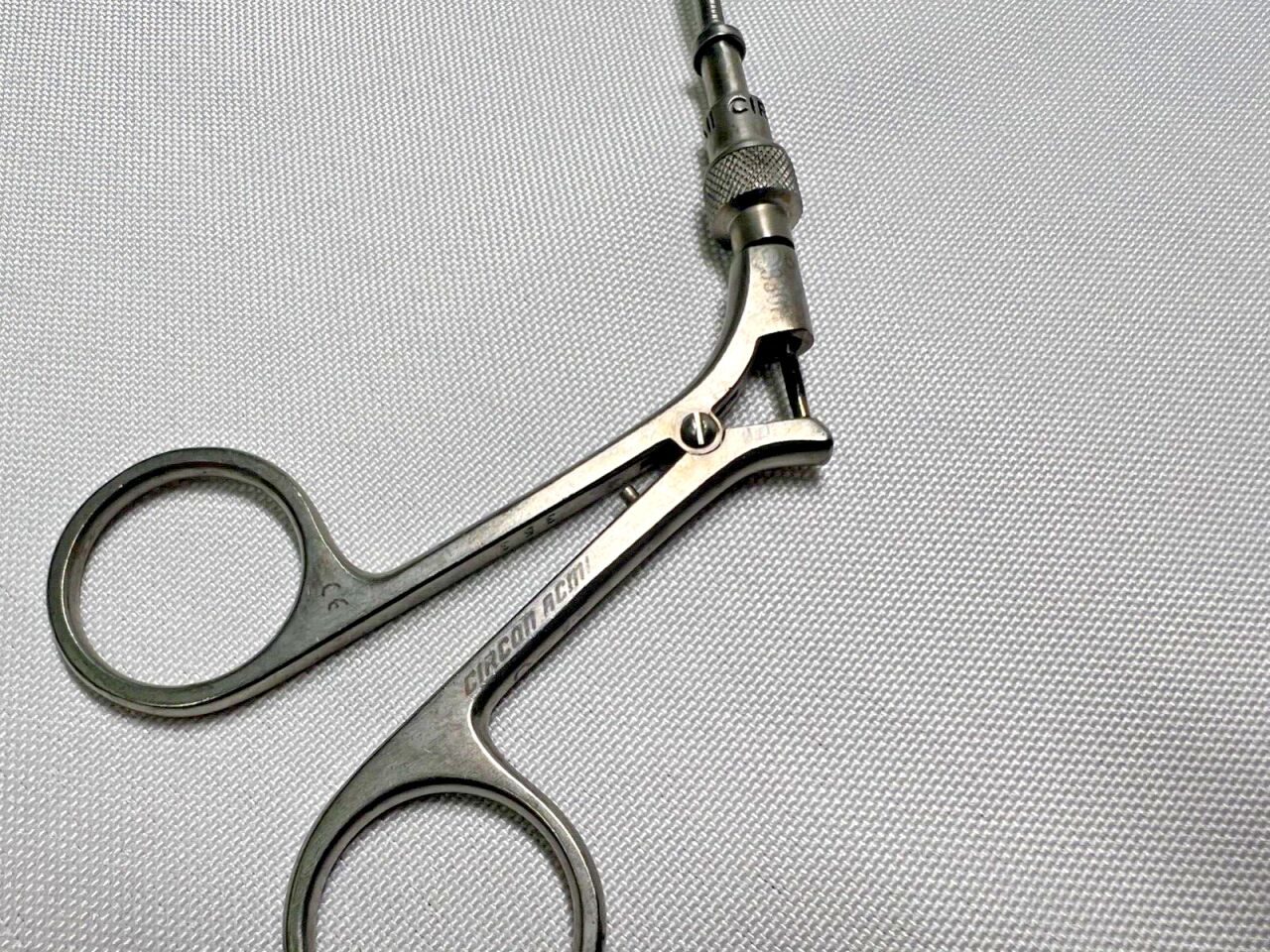 CIRCON ACMI 33158 17" Length Urology Flexible Biopsy Cup Forceps Single Action — photo 2