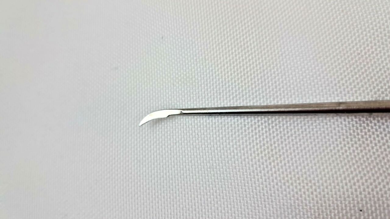 KARL STORZ 628001 Pointed Sickle Knife Cutting 9mm 7.5" — photo 2