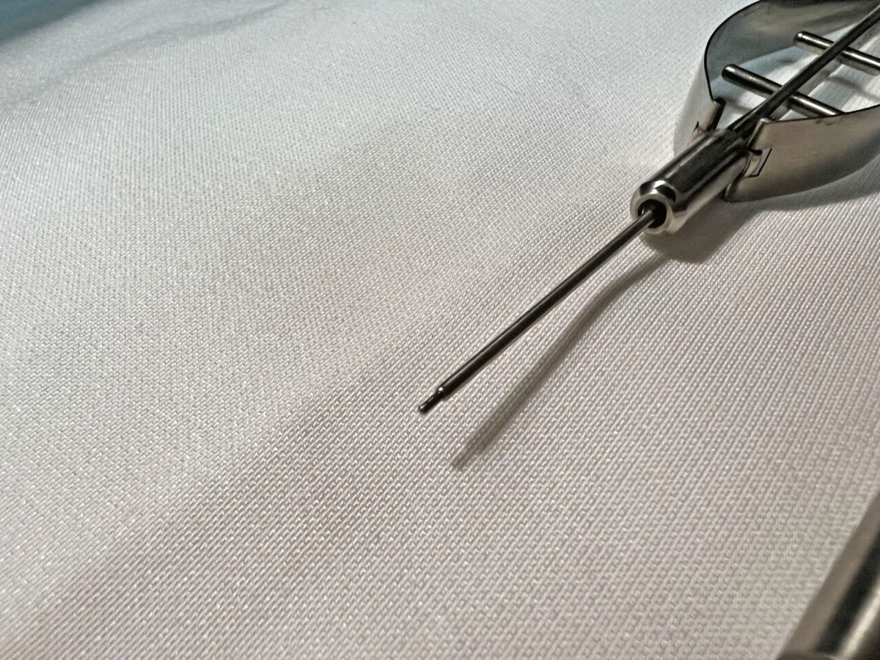 KATENA K4-5550 Ophthalmic Lens Loop Amputator w/ Guard — photo 2
