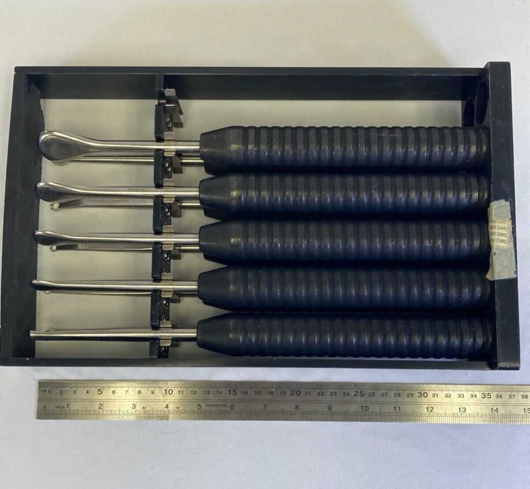 CODMAN Karlin XL Magnum Ring Curettes & Elevator w/ Holding Case Set — photo 13