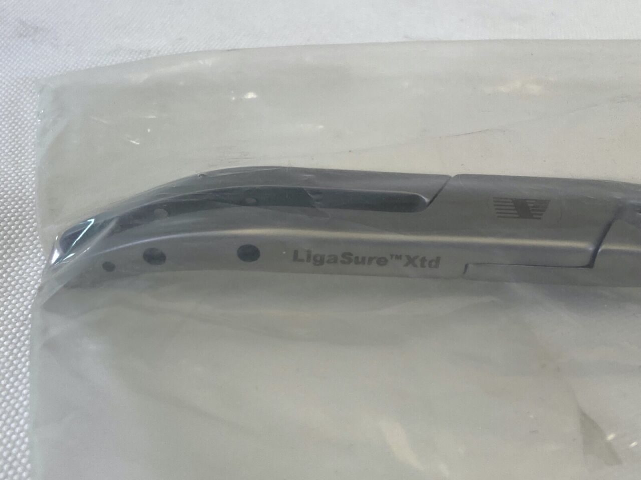 VALLEYLAB LS3110 LigaSure XTD Curved Jaw Handswitching Reusable Forceps 11-1/2" — photo 4