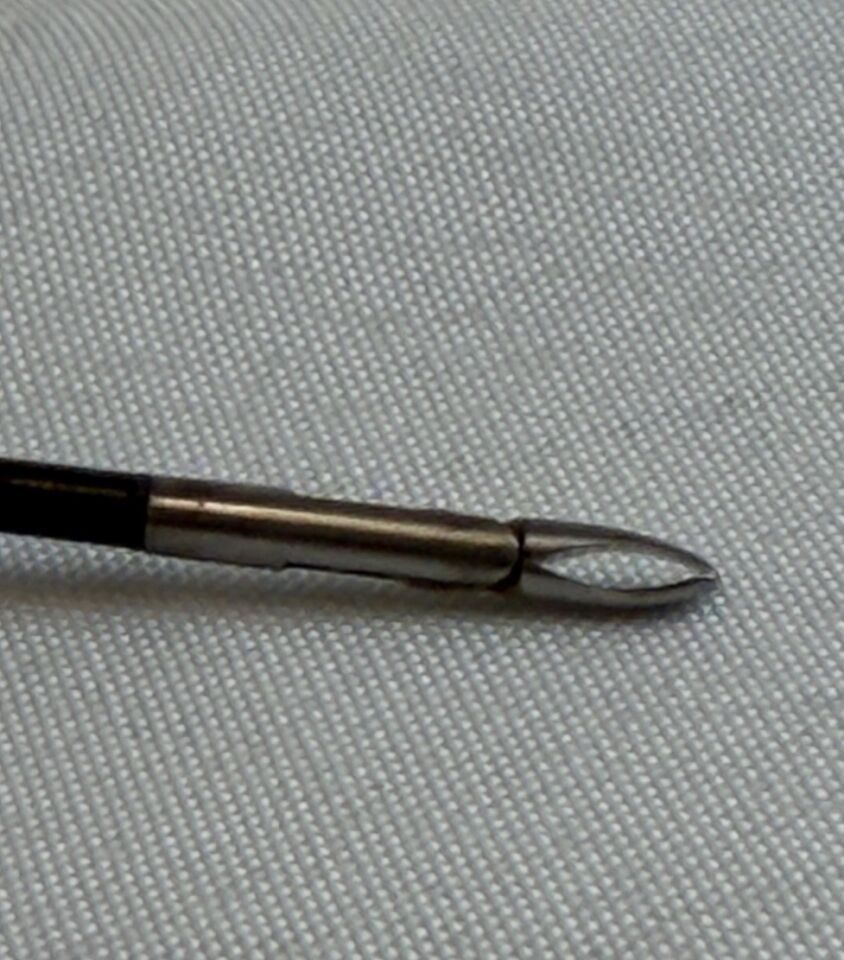 3mm x 44cm Insulated D/A Peanut Grasping Forcep OBGYN Urology Monopolar Peanut Grasping Forcep — photo 6