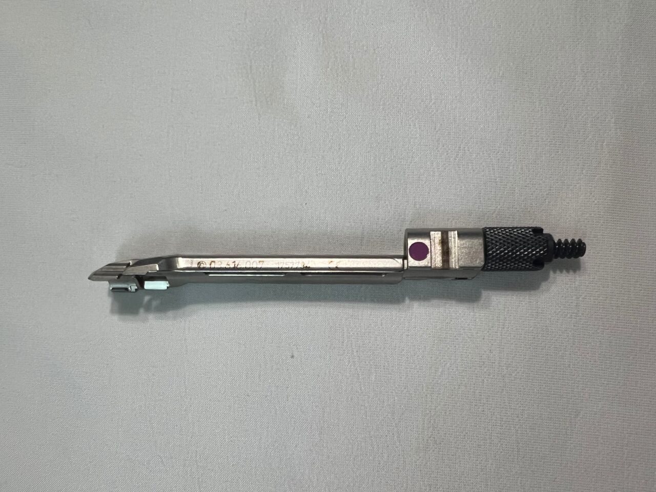 SYNTHES 03.616.007 Lateral Implant Holder — photo 1
