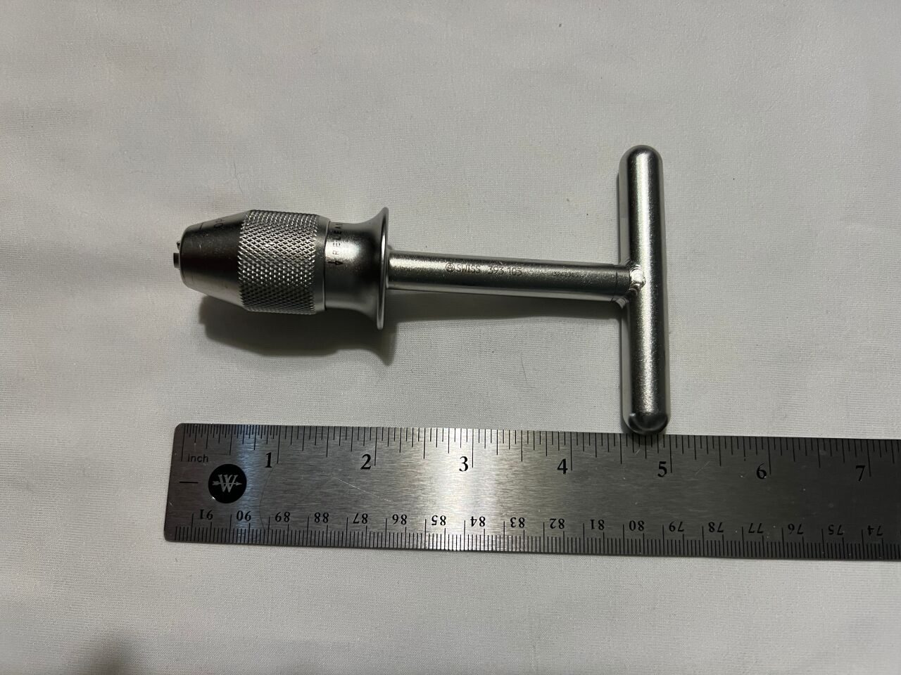 SYNTHES 393.105 Small Universal Chuck T-Handle — photo 3
