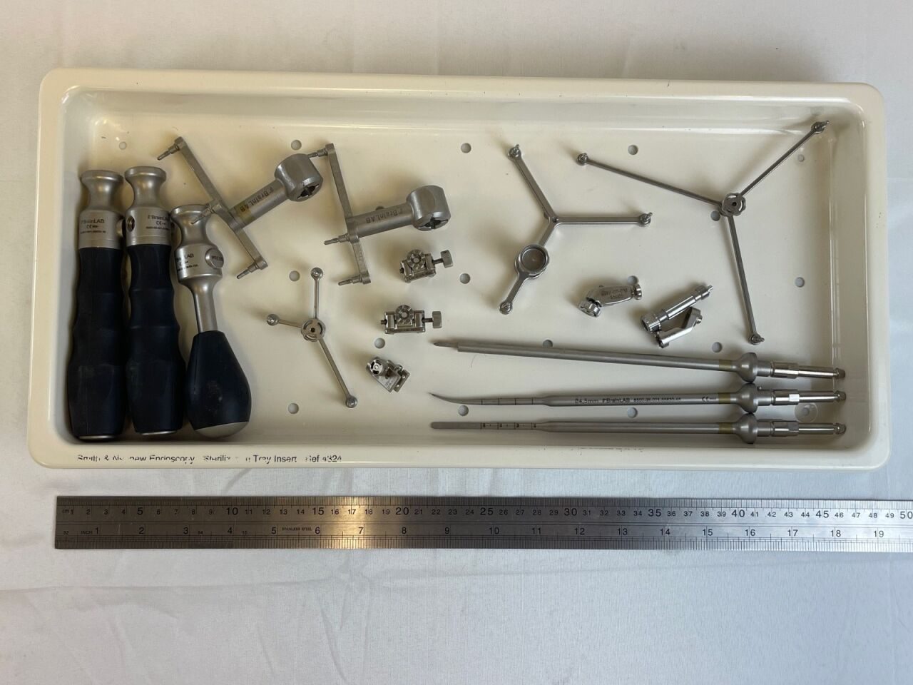 BRAINLAB VarioGuide 17 Piece   Disc Array Holder Instruments w/ Tray Neuro Spine — photo 14