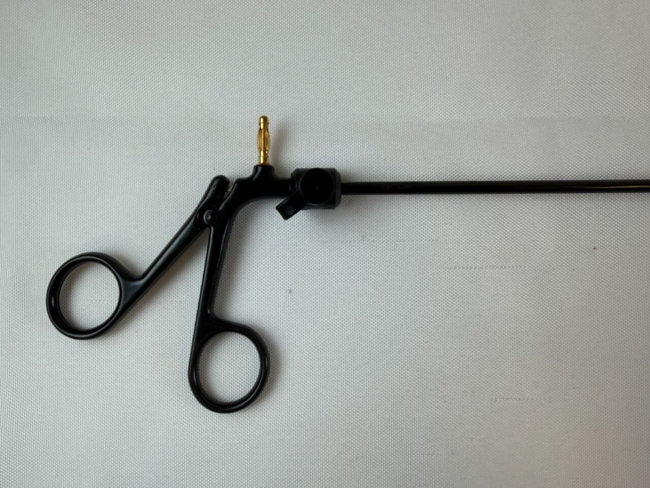AMBLER J635-1 Laparoscopic Fenestrated Double Action Forcep 5mm x 35cm — photo 4