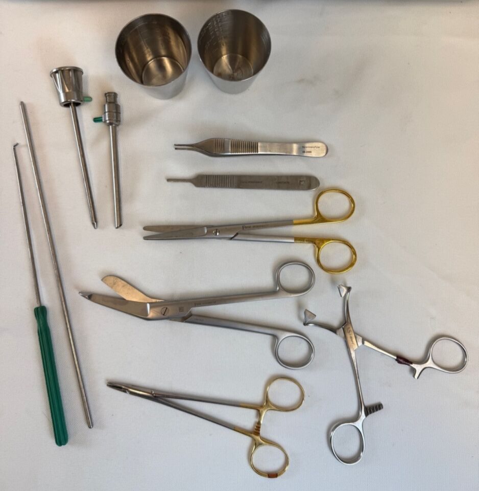 VARIOUS  Arthroscopy Biter Punch Set w/ Extras & Tray — photo 2