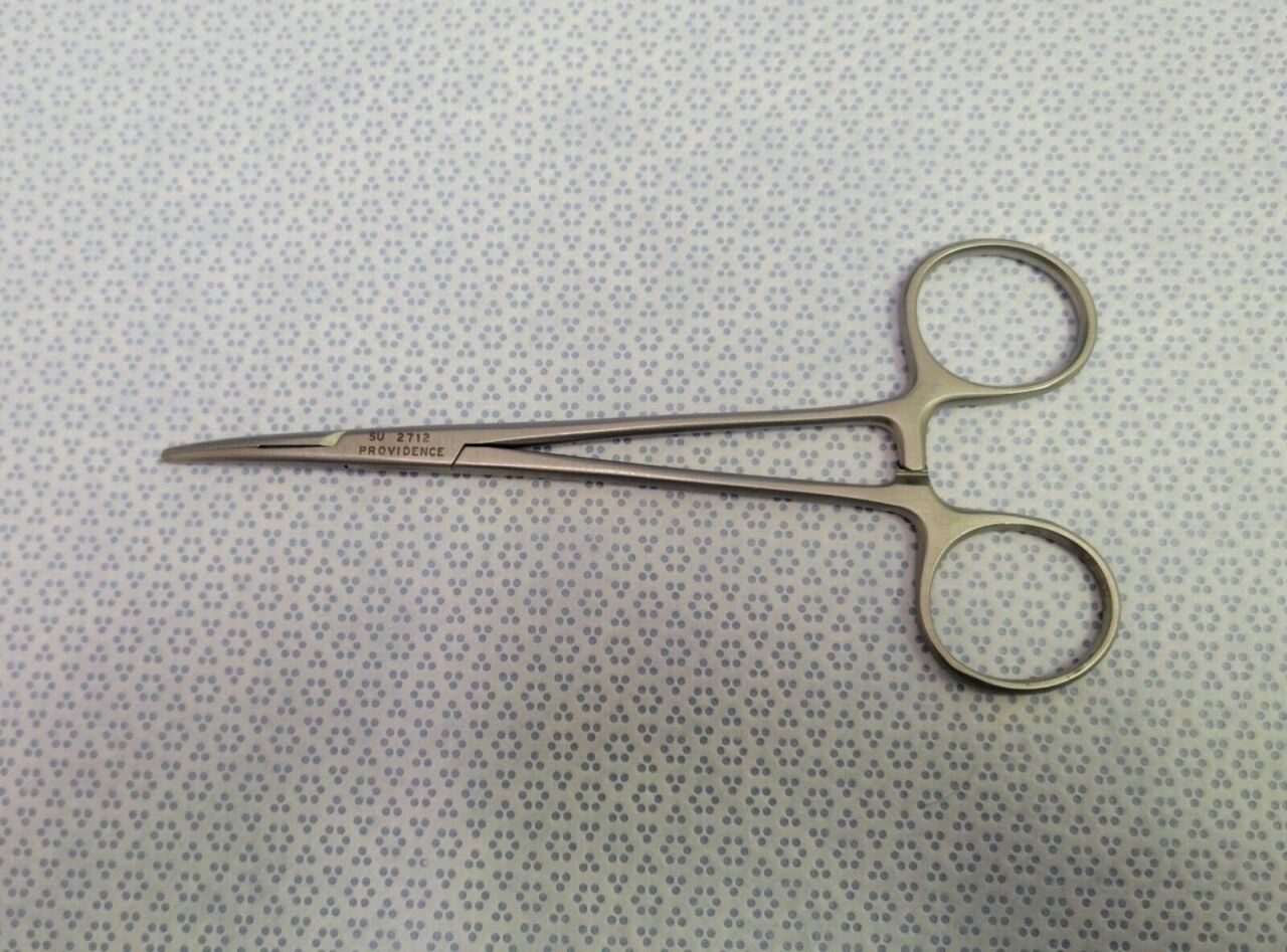 V. MUELLER SU2712 Providence Artery Forceps 5 1/2" Curved — photo 2