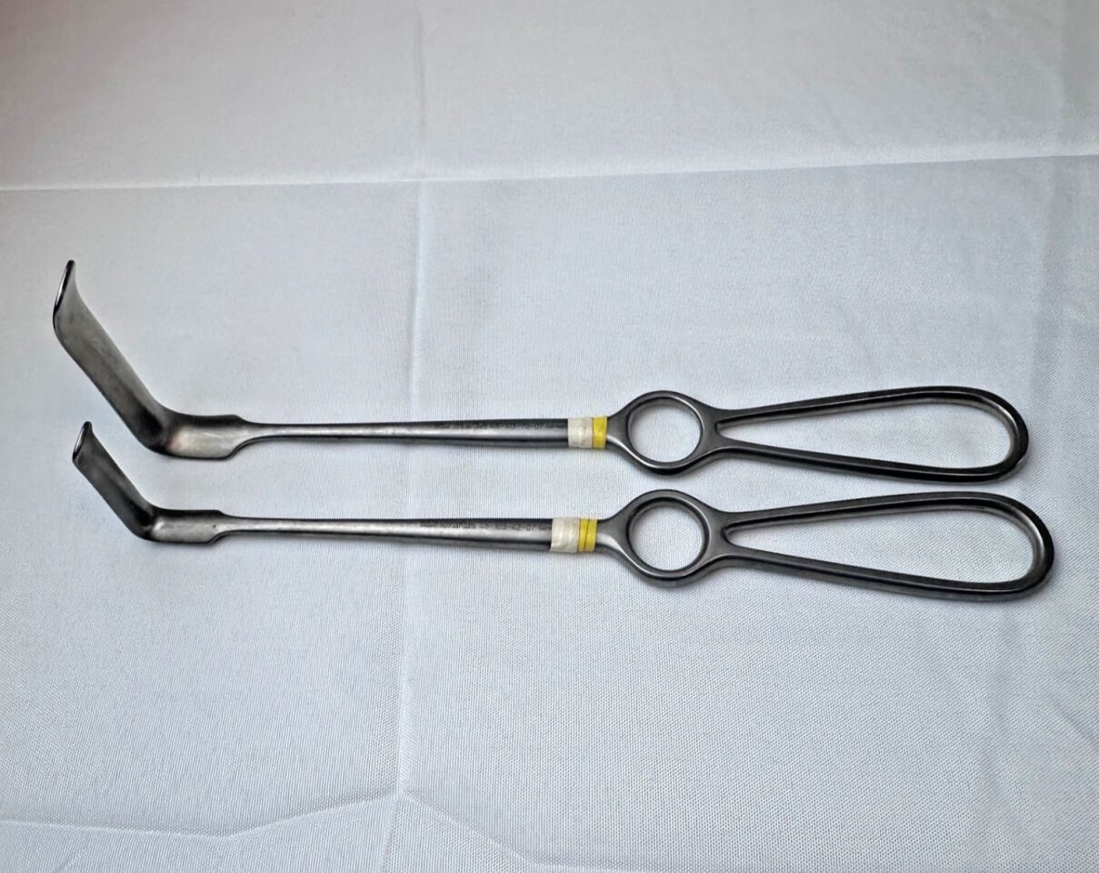 KLS MARTIN 48-103-70-07 48-101-42-07 Set of 2 Obwegeser Soft Tissue Retractors