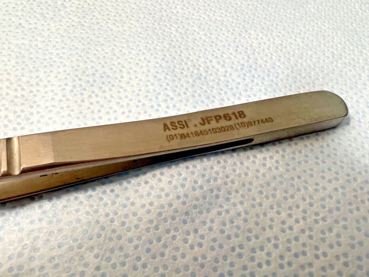 ASSI JFP618 Pierse Tissue Forceps 0.6mm Straight Tips 7" — photo 4