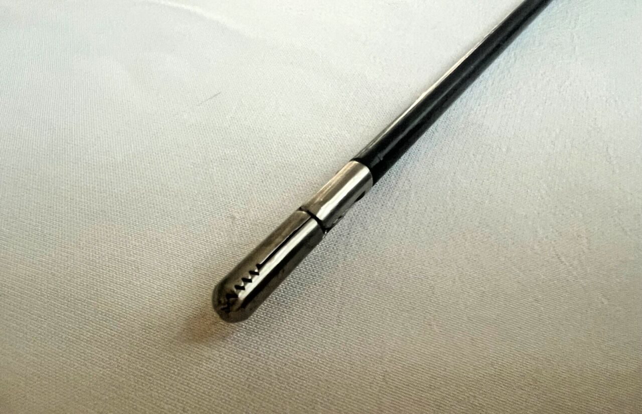 SNOWDEN-PENCER 90-7030 Laparoscopic Bullet Nose Diamond-Touch Grasper 5mm X 32cm — photo 3