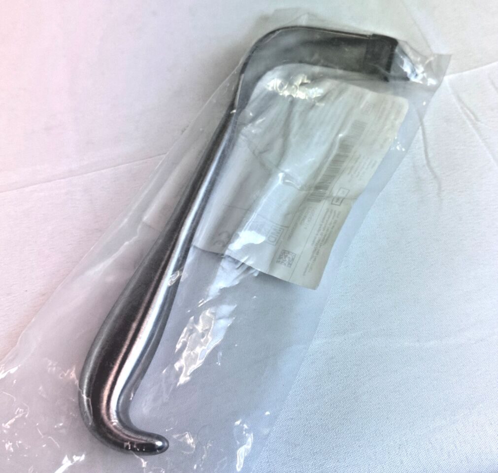 SYMMETRY SURGICAL 50-1066 Meyerding Laminectomy Retractor Medium — photo 5