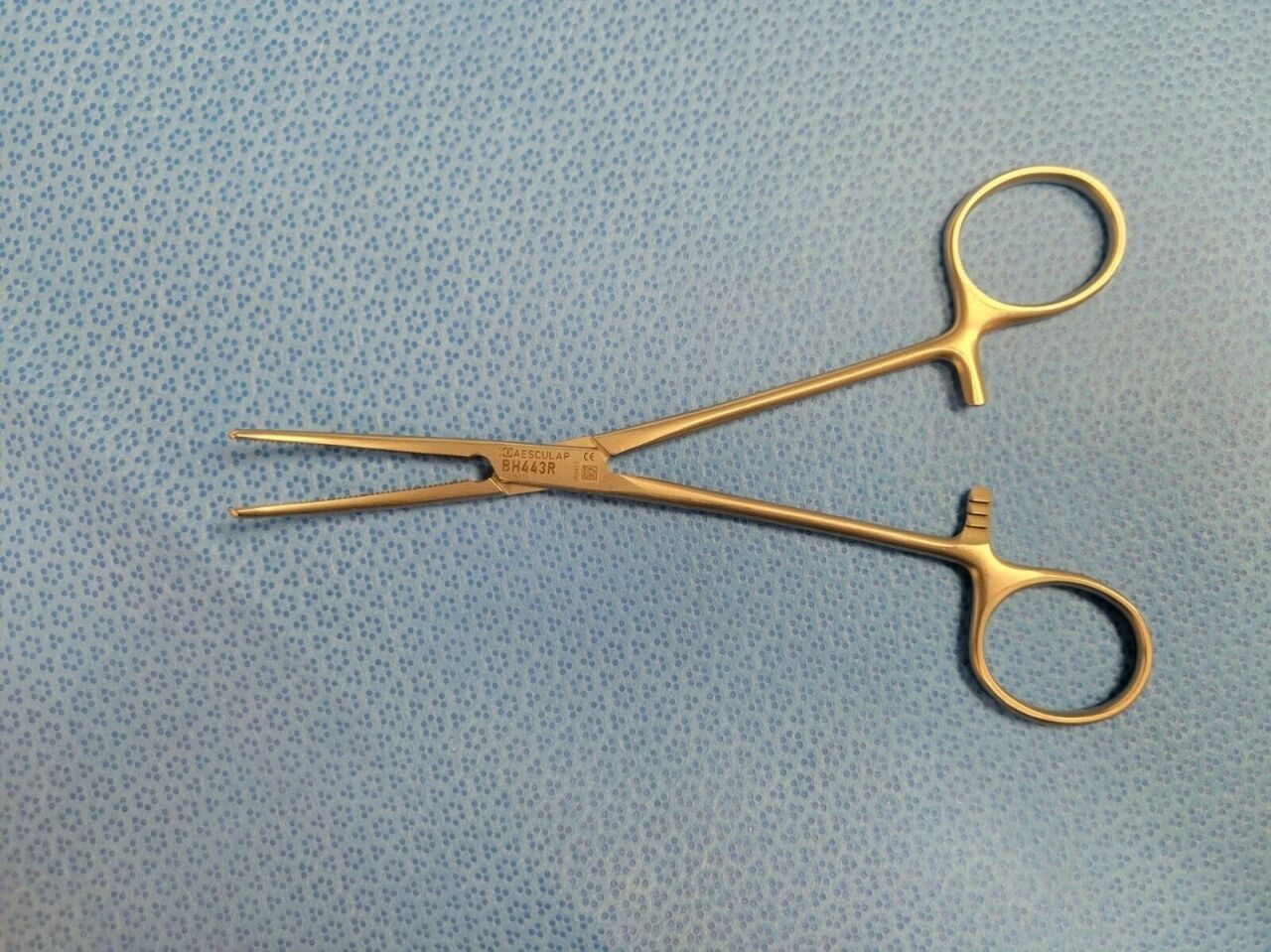 AESCULAP BH443R Rochester-Pean Forcep 160mm Stainless Steel Curved Flat Jaw — photo 3
