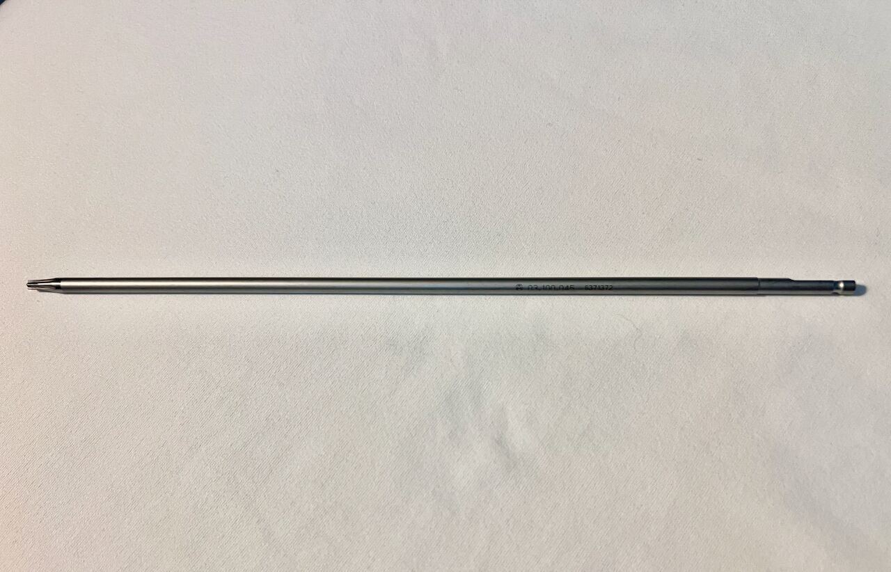 DEPUY 2829-18-530 Spotlight Access System Beveled Anatomic Port 18X30