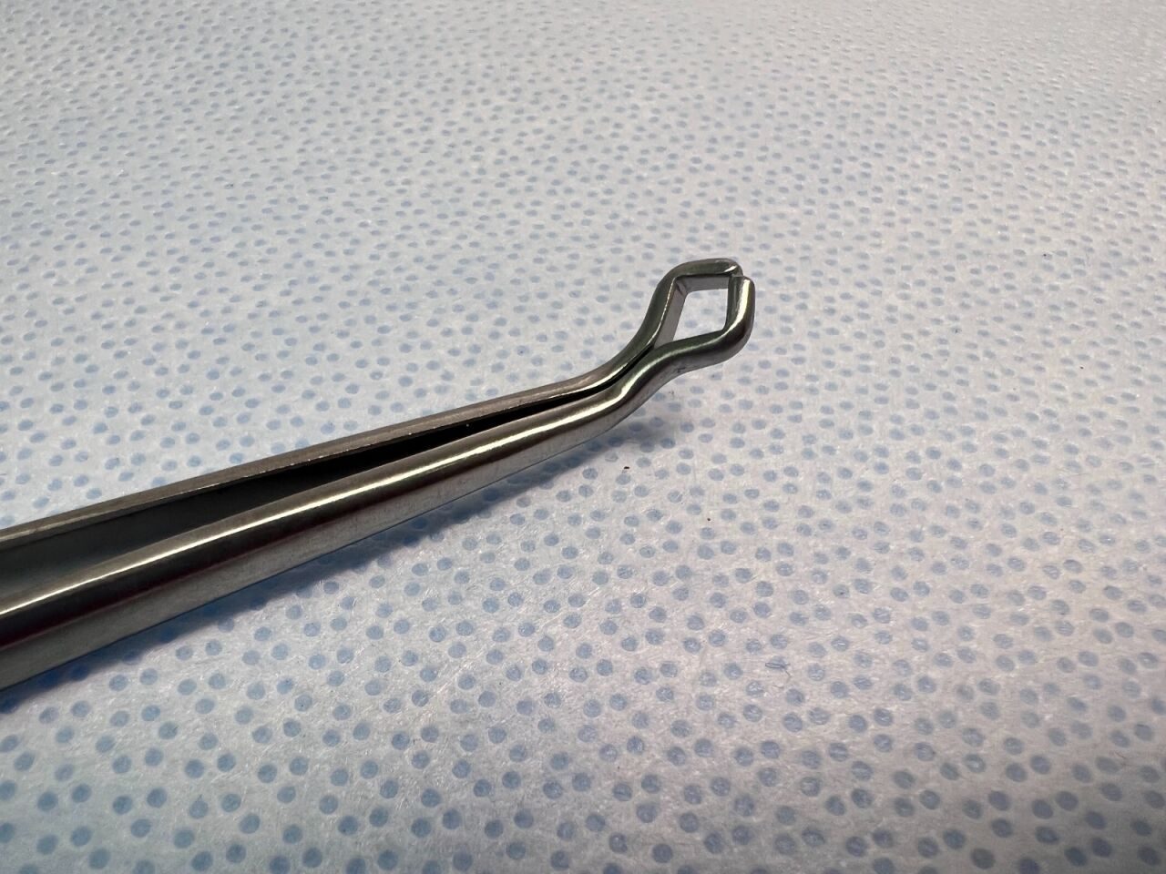 SYNTHES 03.802.038 Tweezers For SinFix-LR — photo 2