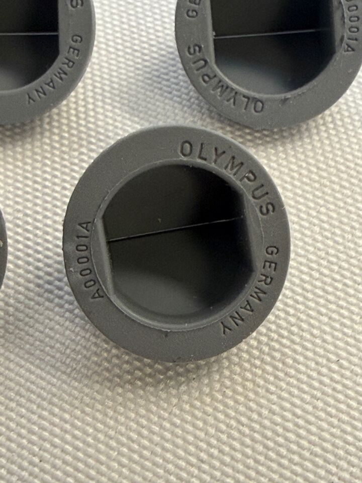 OLYMPUS A00001A Silicone Valves f/ 5.5mm Channel Urology - Set of 5 — photo 2