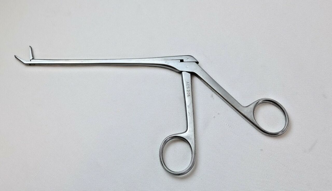AESCULAP FF843R Caspar 3.0mm Up Biting Rongeur 15.5cm Length ENT