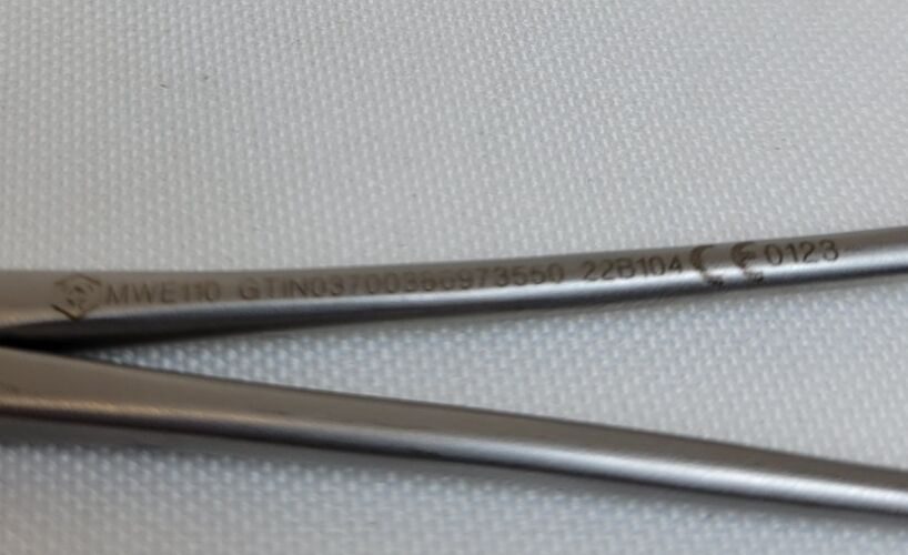 TORNIER  Crile Hemostatic Forceps Curved Jaws 7-1/2" Set of 2 — photo 5