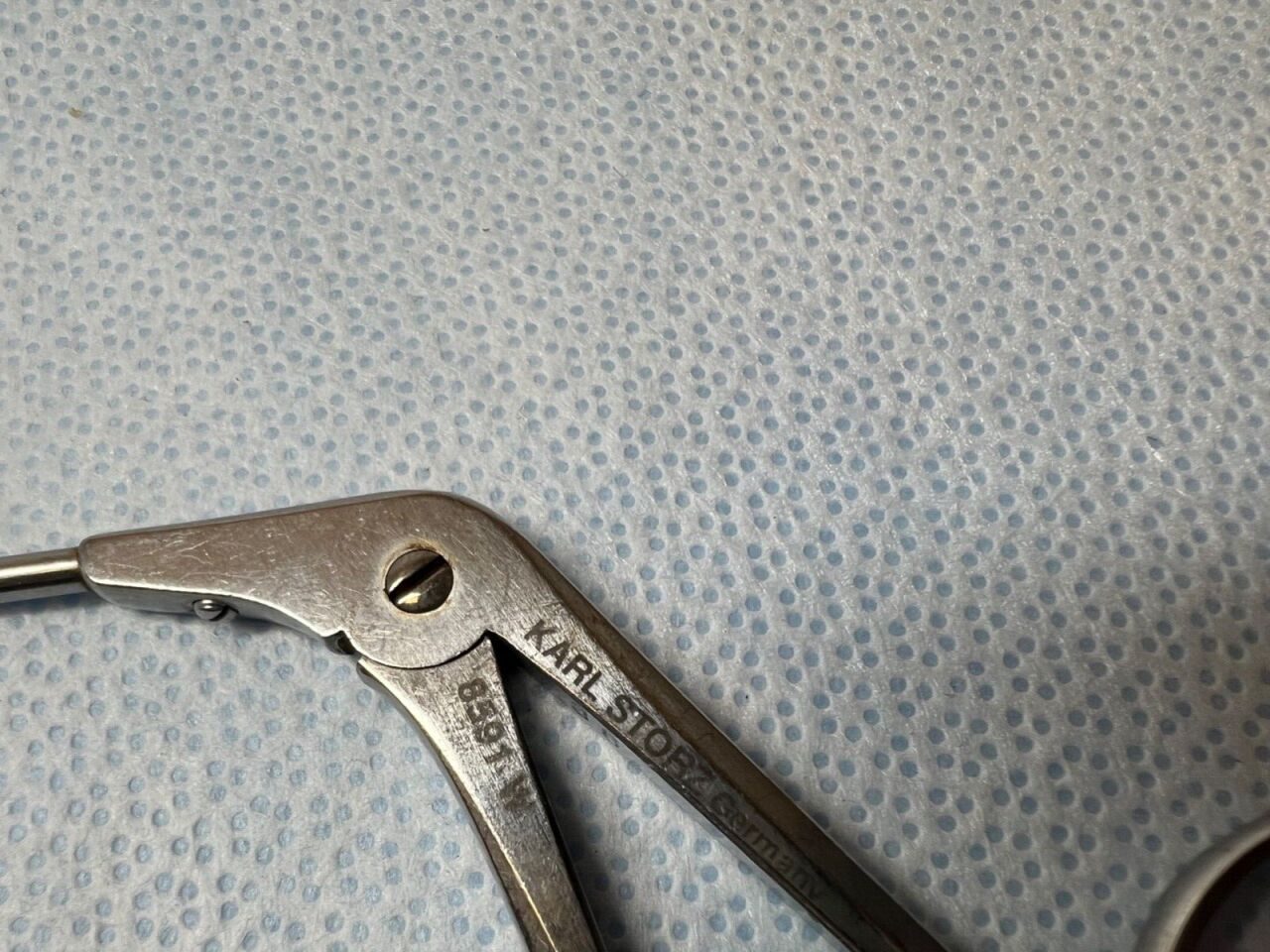 KARL STORZ 8591 W Biopsy Cup Forceps Curved Left — photo 5