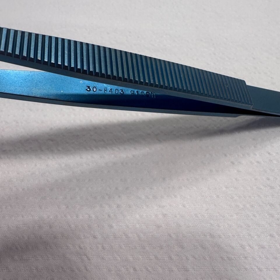 CODMAN 30-8403 DeBakey-Liddicoat Forceps Straight Regular Tip 7 3/4 in — photo 4