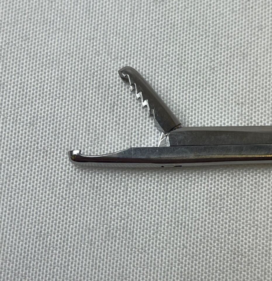 7" Serrated Top Jaw Cement Grasping Rongeur — photo 4
