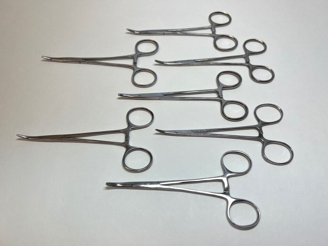 Hartman Mosquito Forceps Curved Serrated Jaws — photo 1
