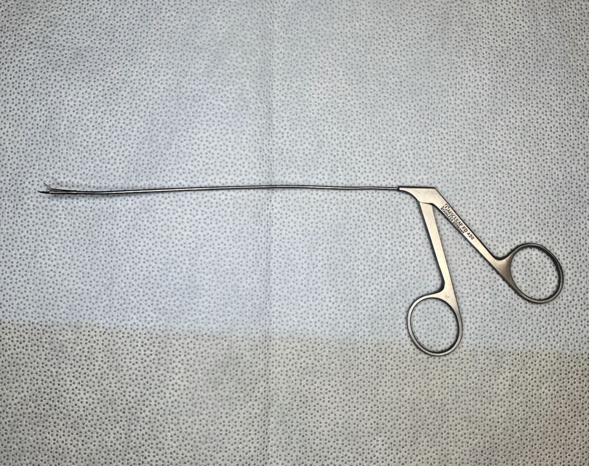 AESCULAP FD420R Semi Rigid Dissecting Scissors Straight Sharp Neurology