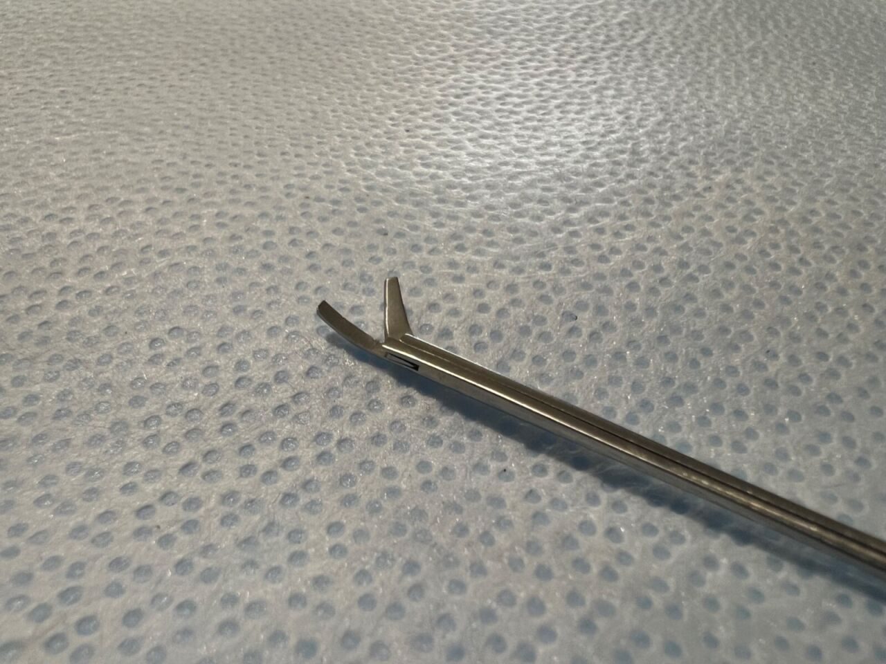 V. MUELLER VM101-5682 Left Curved House Bellucci Alligator Scissors ENT — photo 3