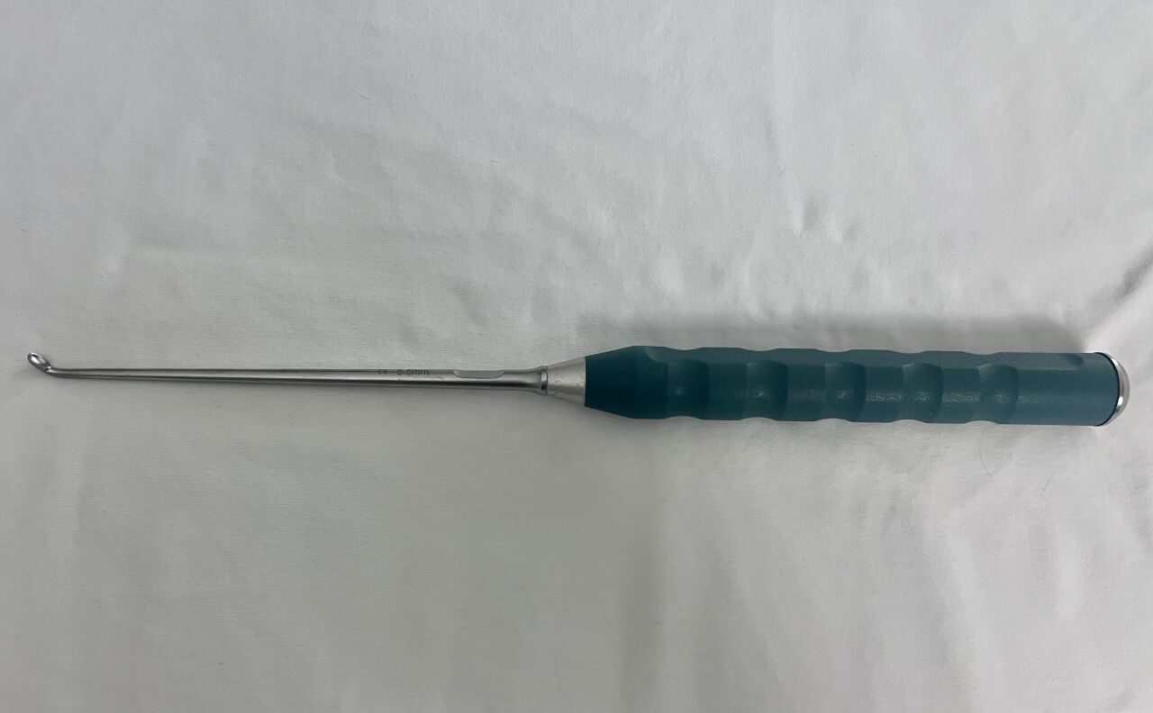 SYNTHES 03.605.007 Orthopedic 5.5mm Angled Bone Curette — photo 1