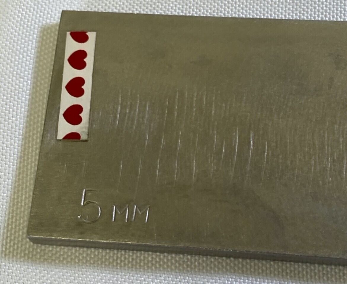 Bone Cutting Jig 5mm Thumbscrew w/ Sterilization Case — photo 3