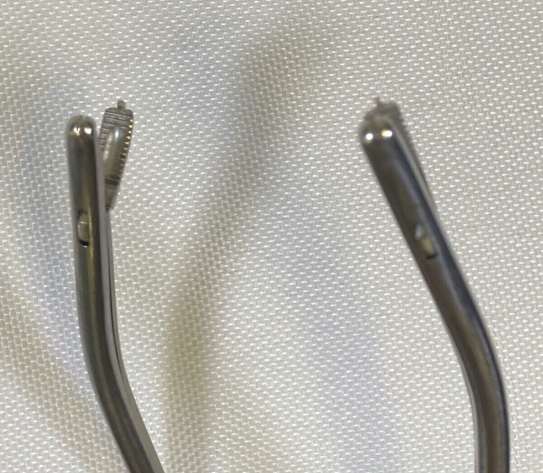 ZIMMER 3951-69 & 3951-68 Curved Toothed Grasper Forceps Pair — photo 8