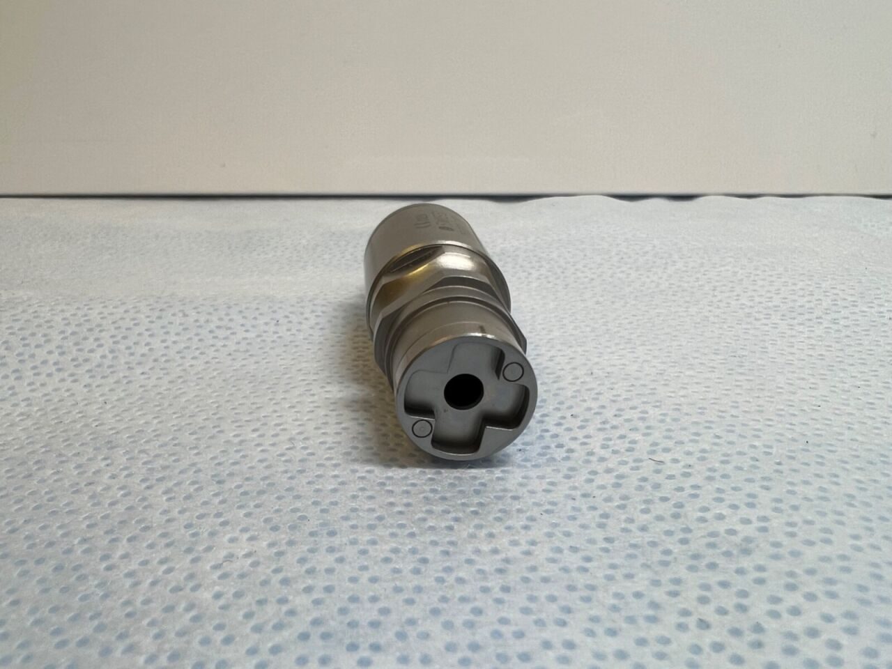SYNTHES 05.001.038  Oscillating Saw Attachment US818 — photo 2