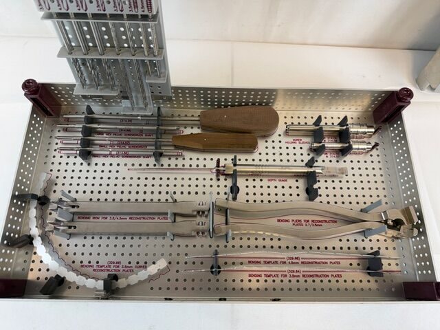 SYNTHES Various Pelvic Instruments Set — photo 3